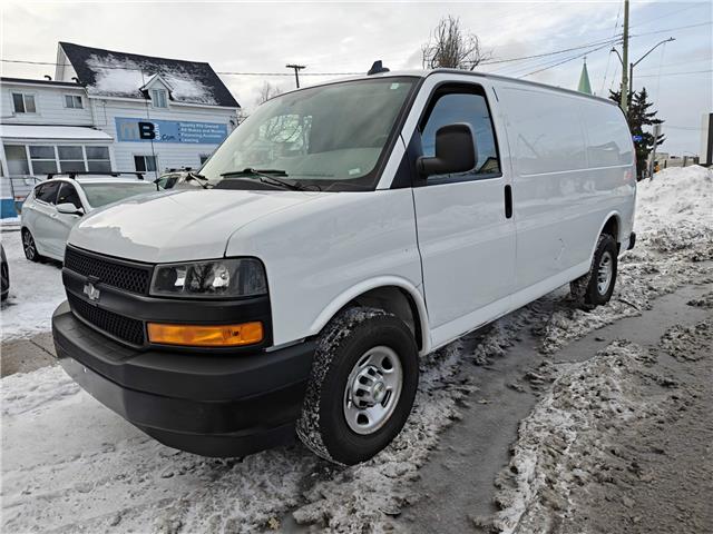 2022 Chevrolet Express 2500 Work Van in Ottawa - Image 3 of 23 2022 Chevrolet Express 2500 Work Van in Ottawa - Image 3 of 23