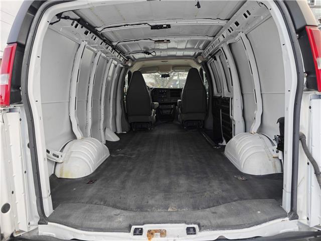 2022 Chevrolet Express 2500 Work Van in Ottawa - Image 16 of 23 2022 Chevrolet Express 2500 Work Van in Ottawa - Image 16 of 23