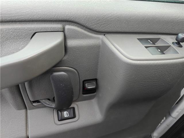 2022 Chevrolet Express 2500 Work Van in Ottawa - Image 18 of 23 2022 Chevrolet Express 2500 Work Van in Ottawa - Image 18 of 23