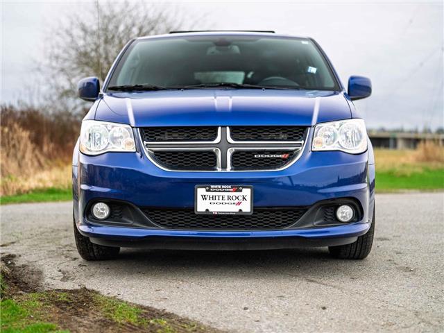 2020 Dodge Grand Caravan Premium Plus (Stk: 30240B) in Surrey - Image 2 of 18 2020 Dodge Grand Caravan Premium Plus (Stk: 30240B) in Surrey - Image 2 of 18