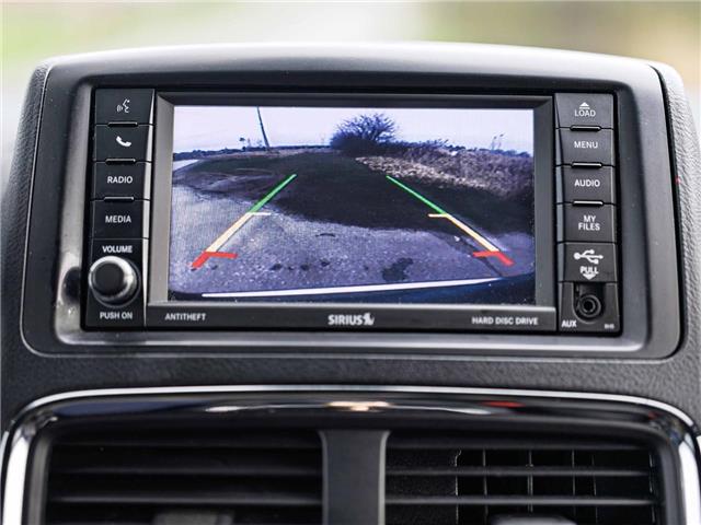 2020 Dodge Grand Caravan Premium Plus (Stk: 30240B) in Surrey - Image 15 of 18 2020 Dodge Grand Caravan Premium Plus (Stk: 30240B) in Surrey - Image 15 of 18