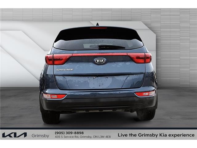 2018 Kia Sportage LX | HEATED SEATS | BACK UP CAM DUAL CLIMATE CONTR (Stk: U3106A) in Grimsby - Image 5 of 18