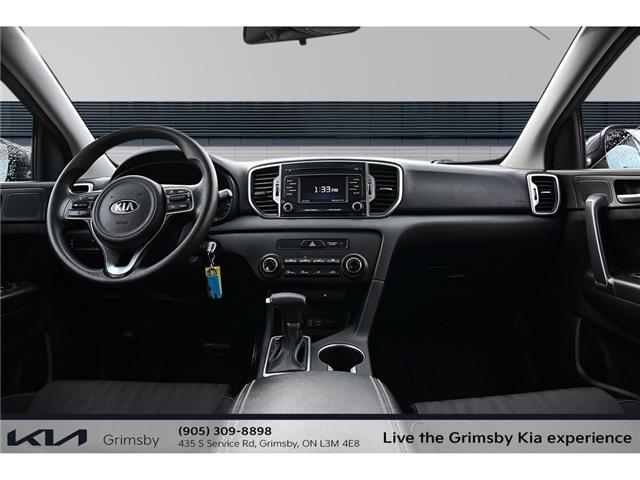2018 Kia Sportage LX | HEATED SEATS | BACK UP CAM DUAL CLIMATE CONTR (Stk: U3106A) in Grimsby - Image 9 of 18