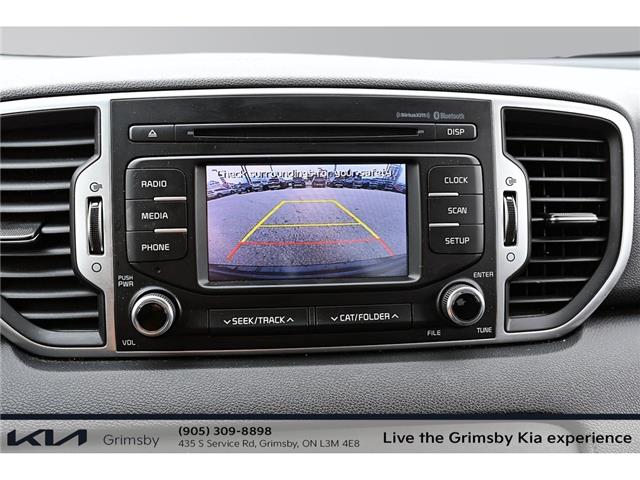 2018 Kia Sportage LX | HEATED SEATS | BACK UP CAM DUAL CLIMATE CONTR (Stk: U3106A) in Grimsby - Image 17 of 18