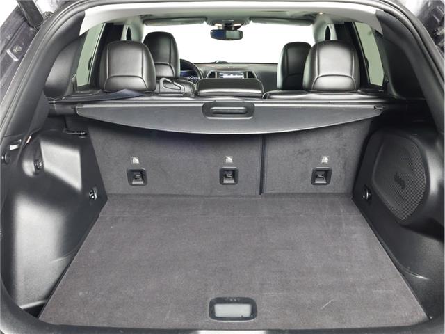 2021 Jeep Cherokee Trailhawk (Stk: A20606) in Calgary - Image 10 of 22