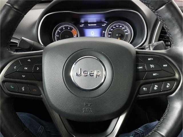 2021 Jeep Cherokee Trailhawk (Stk: A20606) in Calgary - Image 19 of 22
