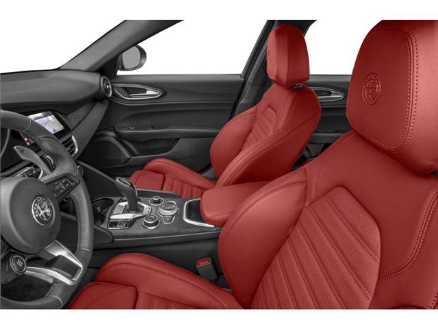 2024 Alfa Romeo Giulia Quadrifoglio (Stk: ARUC931) in Calgary - Image 6 of 12