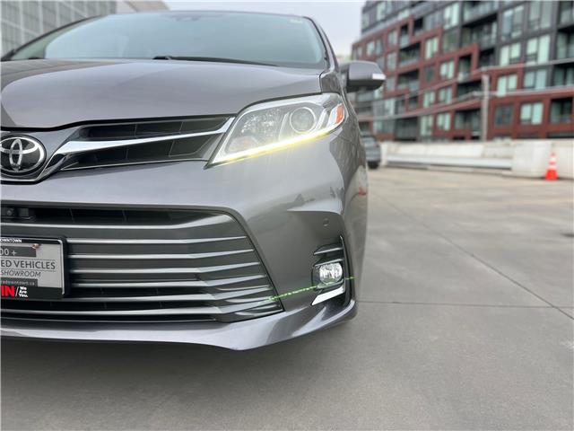 2018 Toyota Sienna XLE 7-Passenger (Stk: AP5385) in Toronto - Image 3 of 27
