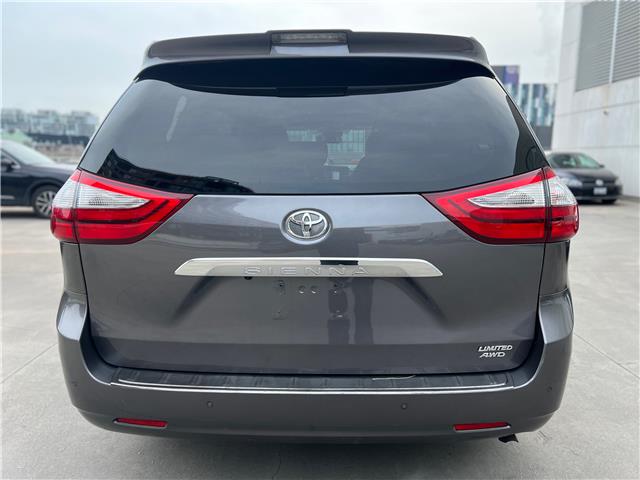 2018 Toyota Sienna XLE 7-Passenger (Stk: AP5385) in Toronto - Image 7 of 27