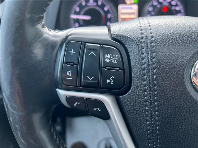 2018 Toyota Sienna XLE 7-Passenger (Stk: AP5385) in Toronto - Image 16 of 27