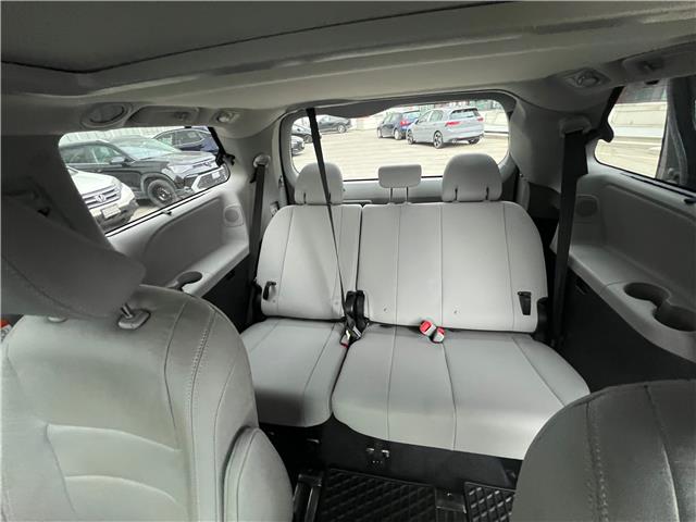 2018 Toyota Sienna XLE 7-Passenger (Stk: AP5385) in Toronto - Image 23 of 27