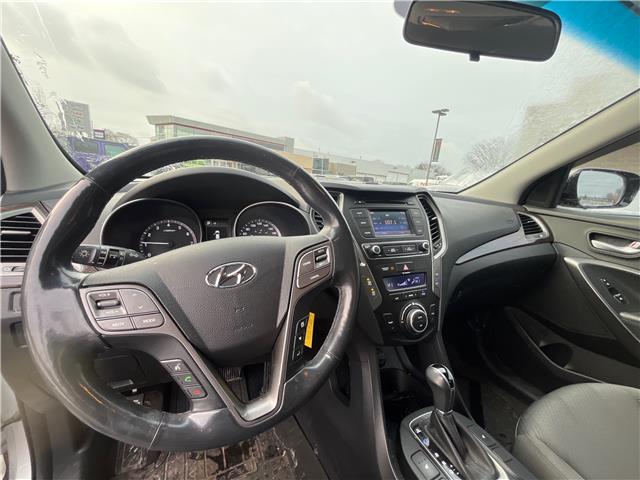 2017 Hyundai Santa Fe Sport 2.4 Premium (Stk: 24-206B) in Sarnia - Image 9 of 15 2017 Hyundai Santa Fe Sport 2.4 Premium (Stk: 24-206B) in Sarnia - Image 9 of 15