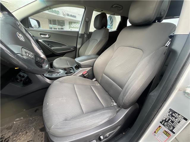 2017 Hyundai Santa Fe Sport 2.4 Premium (Stk: 24-206B) in Sarnia - Image 8 of 15 2017 Hyundai Santa Fe Sport 2.4 Premium (Stk: 24-206B) in Sarnia - Image 8 of 15