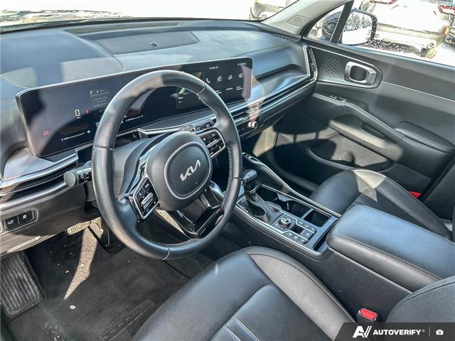 2024 Kia Sorento 2.5T X-Line (Stk: R0H2715) in Hamilton - Image 9 of 21