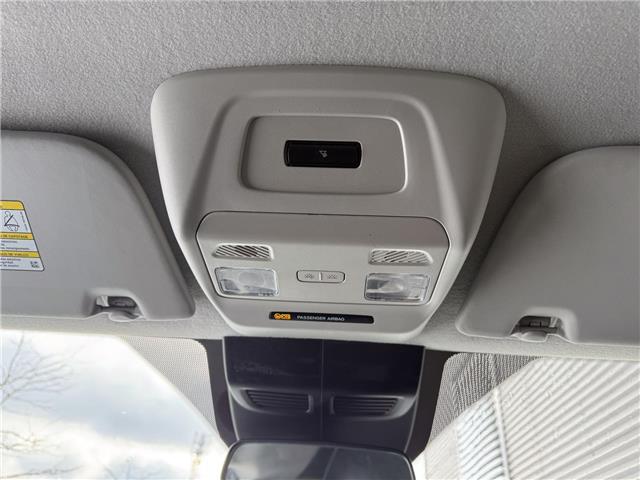 2024 Ford Transit-250 Cargo Base (Stk: U11052) in London - Image 19 of 22