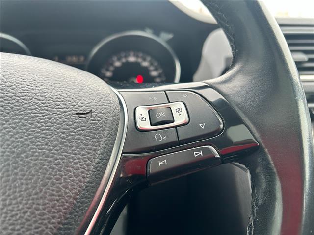2017 Volkswagen Jetta 1.8 TSI Highline (Stk: V6076B) in Kingston - Image 20 of 27