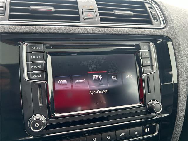 2017 Volkswagen Jetta 1.8 TSI Highline (Stk: V6076B) in Kingston - Image 16 of 27
