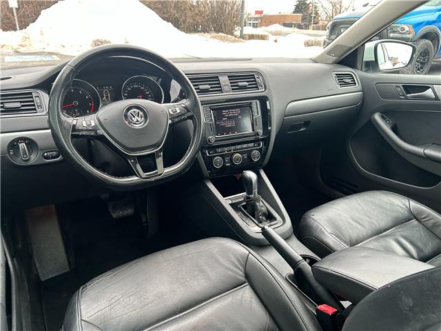 2017 Volkswagen Jetta 1.8 TSI Highline (Stk: V6076B) in Kingston - Image 11 of 27