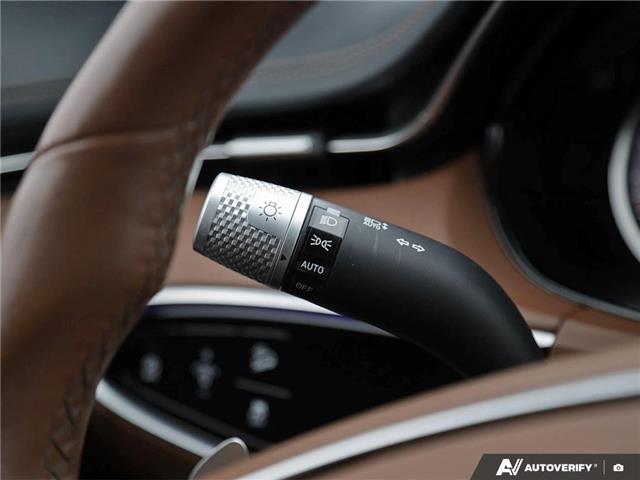 2022 Genesis GV70 2.5T Advanced Plus (Stk: 102043) in London - Image 16 of 26