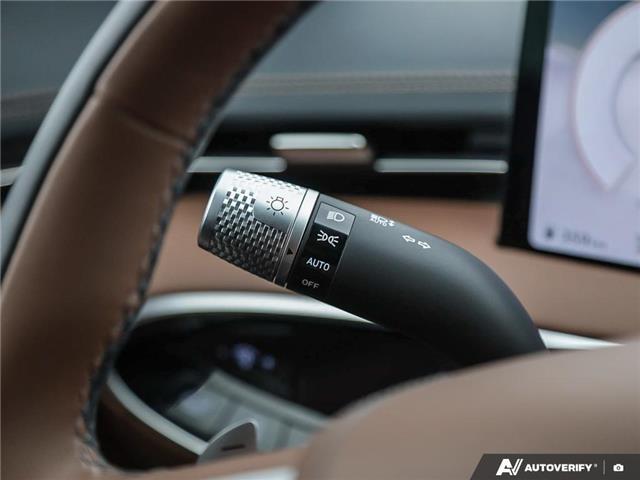 2026 Genesis GV70 2.5T Prestige (Stk: 129215) in London - Image 16 of 26