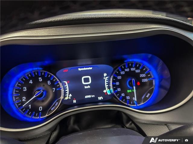 2022 Chrysler Pacifica Touring (Stk: 164567) in London - Image 15 of 26