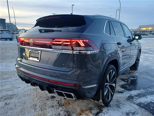 2024 Volkswagen Atlas Cross Sport 2.0 TSI Execline (Stk: 2690111) in Regina - Image 6 of 25