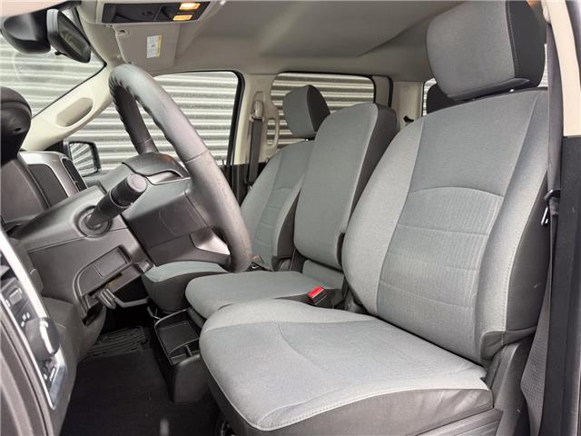 2023 RAM 1500 Classic SLT (Stk: U11035) in London - Image 10 of 24