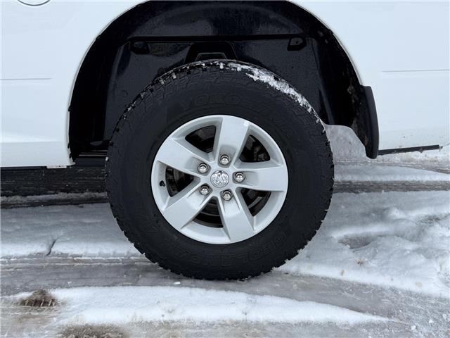 2023 RAM 1500 Classic SLT (Stk: U11035) in London - Image 24 of 24