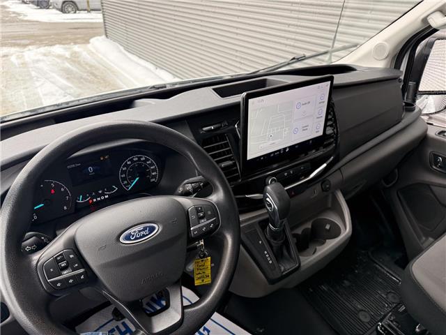 2024 Ford Transit-250 Cargo Base (Stk: 25557A) in London - Image 11 of 20