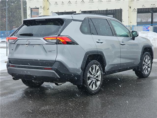 2021 Toyota RAV4 Limited (Stk: 25709A) in Bowmanville - Image 6 of 32