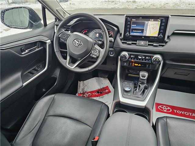 2021 Toyota RAV4 Limited (Stk: 25709A) in Bowmanville - Image 18 of 32
