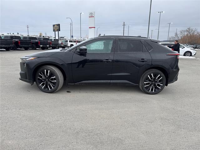 2026 Toyota bZ Limited (Stk: A003375) in Cranbrook - Image 2 of 21