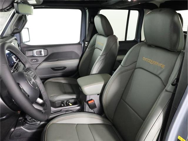 2026 Jeep Gladiator Mojave (Stk: 26J047) in Calgary - Image 12 of 18