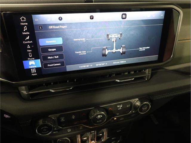 2026 Jeep Gladiator Mojave (Stk: 26J047) in Calgary - Image 14 of 18