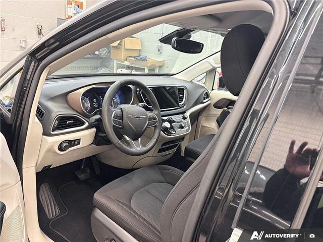 2024 Chrysler Grand Caravan SXT (Stk: 164746) in London - Image 14 of 26