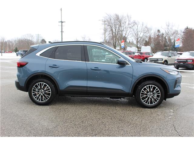 2026 Ford Escape PHEV (Stk: ES2614) in Harrow - Image 4 of 19