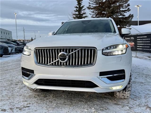 2023 Volvo XC90 B6 Plus Bright Theme (Stk: 260281A) in Calgary - Image 4 of 20