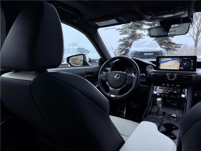 2024 Lexus IS 300 Base (Stk: 4605A) in Calgary - Image 17 of 19