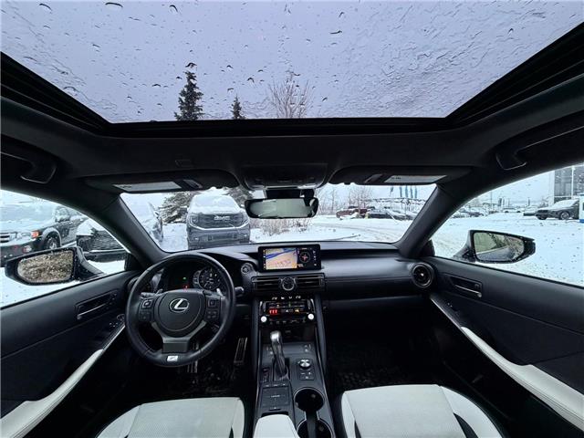 2024 Lexus IS 300 Base (Stk: 4605A) in Calgary - Image 8 of 19