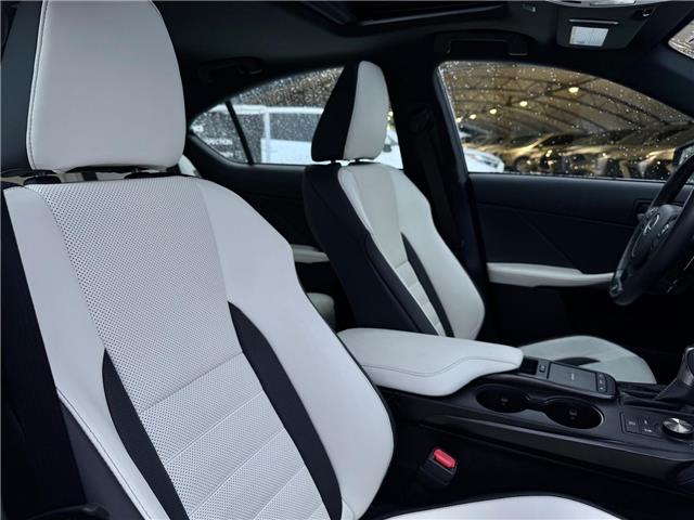 2024 Lexus IS 300 Base (Stk: 4605A) in Calgary - Image 18 of 19