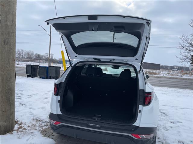 2024 Hyundai Tucson Preferred (Stk: 5B055A) in Chatham - Image 5 of 28