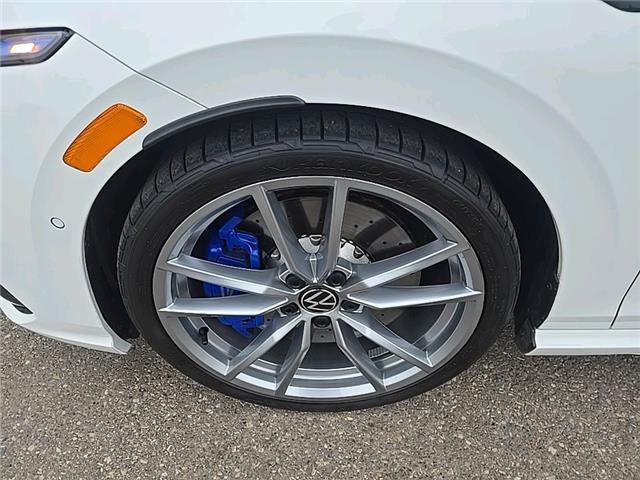 2024 Volkswagen Golf R Base (Stk: U1385) in Lethbridge - Image 8 of 24