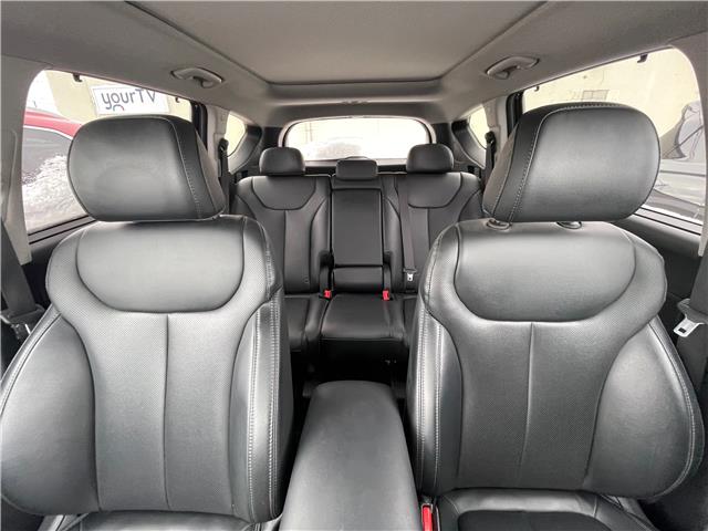 2023 Hyundai Santa Fe Preferred w/Trend Package (Stk: S216A) in Chatham - Image 26 of 28