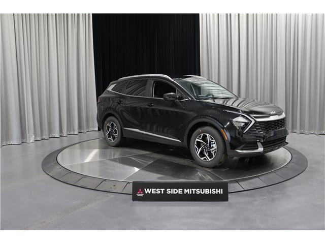 2024 Kia Sportage LX (Stk: 25241) in Edmonton - Image 1 of 18