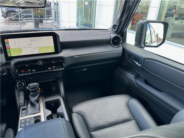 2024 Toyota Land Cruiser Base (Stk: W6960) in Cobourg - Image 12 of 33