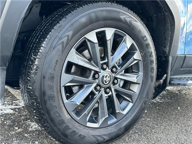 2024 Toyota Land Cruiser Base (Stk: W6960) in Cobourg - Image 2 of 33