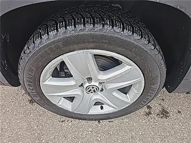 2016 Volkswagen Tiguan Comfortline (Stk: 25236A) in Lethbridge - Image 8 of 23