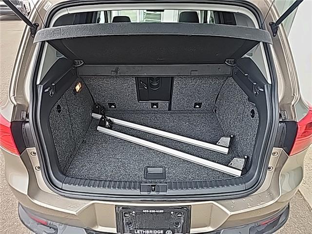 2016 Volkswagen Tiguan Comfortline (Stk: 25236A) in Lethbridge - Image 9 of 23