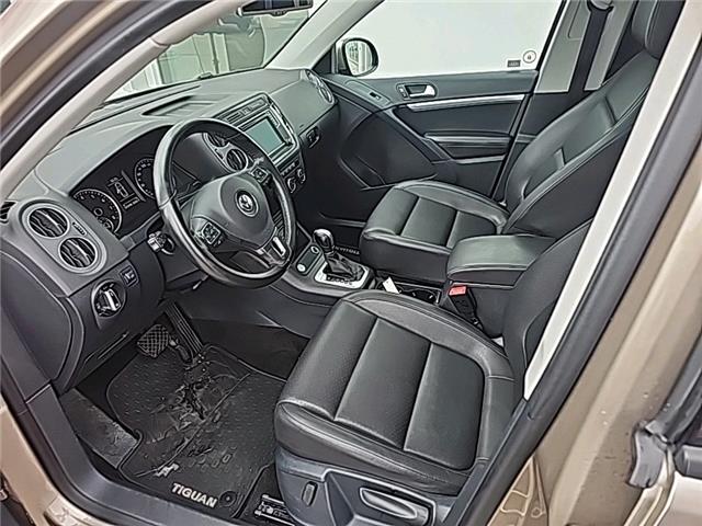 2016 Volkswagen Tiguan Comfortline (Stk: 25236A) in Lethbridge - Image 10 of 23