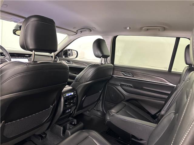 2024 Jeep Grand Cherokee L Limited (Stk: 43316J) in Belleville - Image 9 of 31